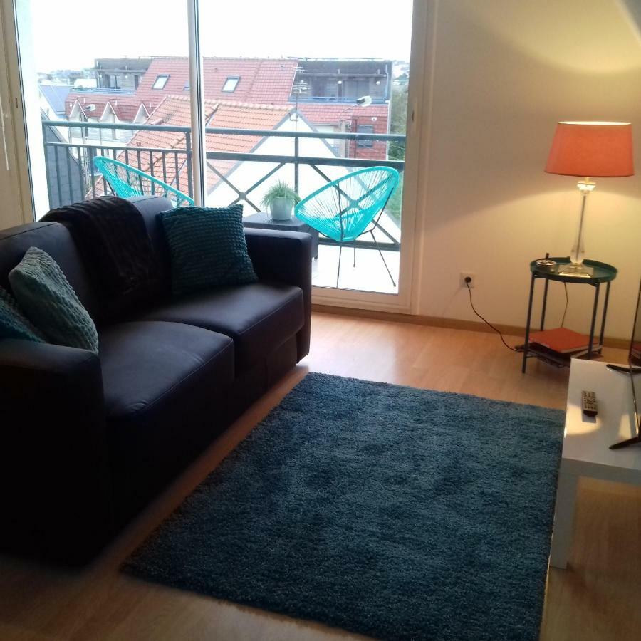 Grand balcon avec belle vue de la mer, le village et la compagne Wimereux Extérieur photo